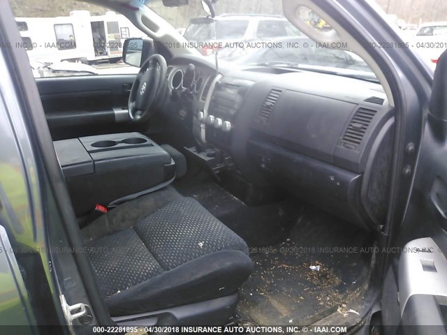 5TFBT54167X009805 - 2007 TOYOTA TUNDRA DOUBLE CAB SR5 GRAY photo 5