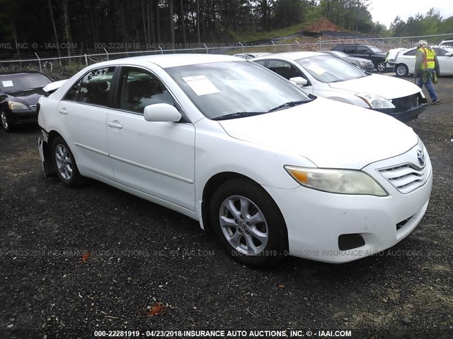 4T4BF3EK6BR125973 - 2011 TOYOTA CAMRY SE/LE/XLE WHITE photo 1