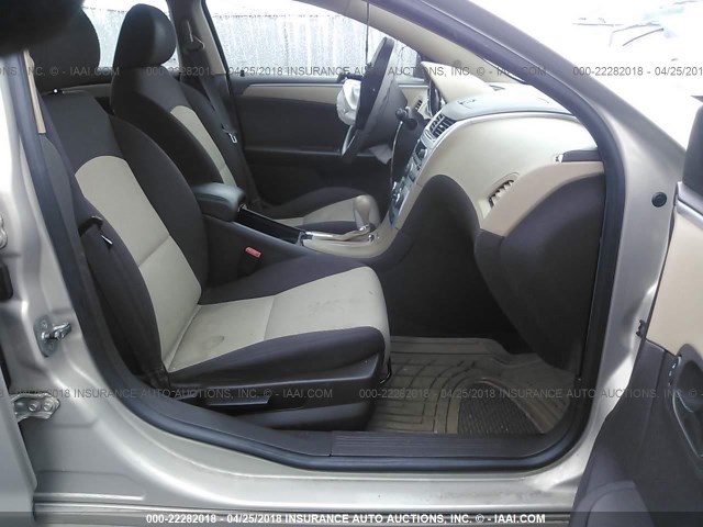 1G1ZB5EB0AF264657 - 2010 CHEVROLET MALIBU LS GOLD photo 5