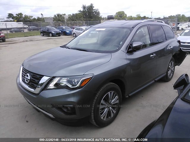 5N1DR2MN4JC629815 - 2018 NISSAN PATHFINDER S/SV/SL/PLATINUM GRAY photo 2