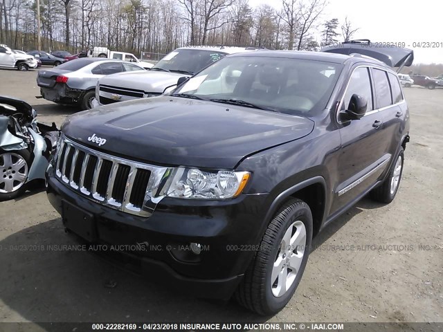 1C4RJFAG3DC615360 - 2013 JEEP GRAND CHEROKEE LAREDO BLACK photo 2