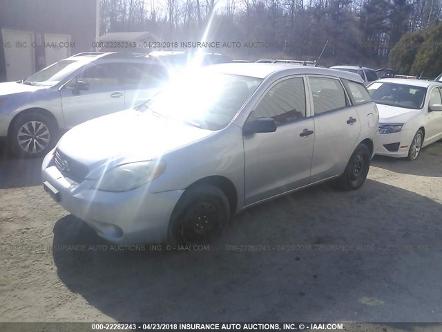 2T1LR32E36C552362 - 2006 TOYOTA COROLLA MATRIX XR SILVER photo 2