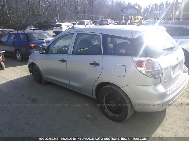 2T1LR32E36C552362 - 2006 TOYOTA COROLLA MATRIX XR SILVER photo 3