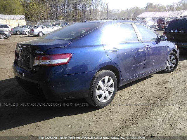 4T1BF3EK8AU550992 - 2010 TOYOTA CAMRY SE/LE/XLE BLUE photo 4
