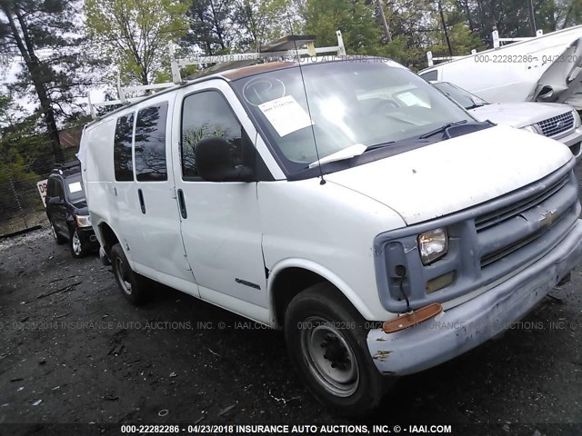 1GCGG25R911231181 - 2001 CHEVROLET EXPRESS G2500  WHITE photo 1