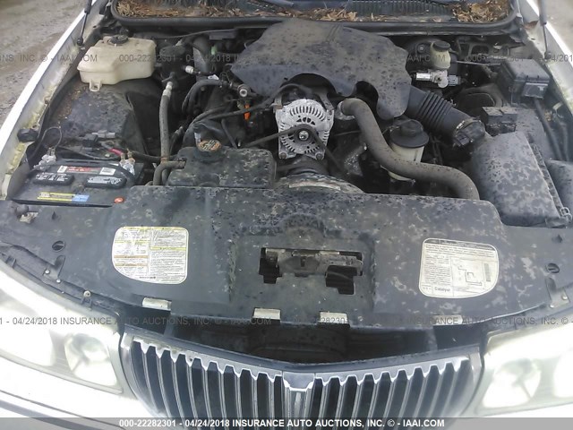 1LNHM81W1YY805328 - 2000 LINCOLN TOWN CAR EXECUTIVE Белый фото 10