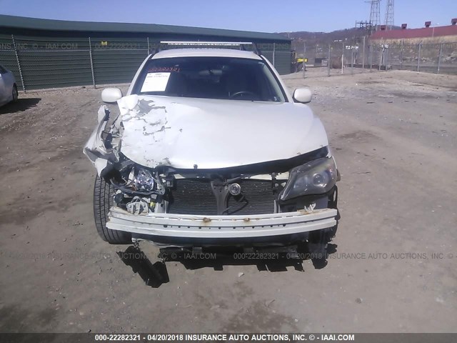 JF1GH61619H817172 - 2009 SUBARU IMPREZA 2.5I WHITE photo 6