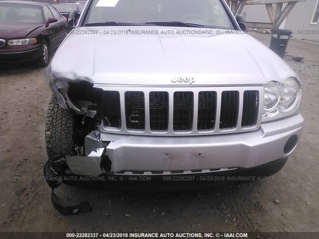 1J4GS48K45C641819 - 2005 JEEP GRAND CHEROKEE LAREDO/COLUMBIA/FREEDOM 银色 照片 6