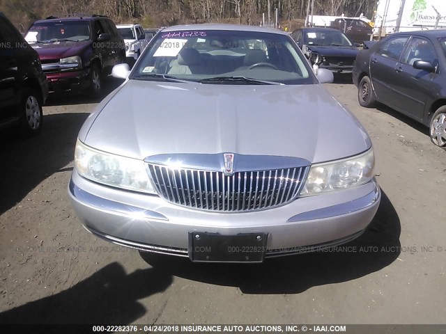 1LNHM97V22Y689391 - 2002 LINCOLN CONTINENTAL  SILVER photo 6