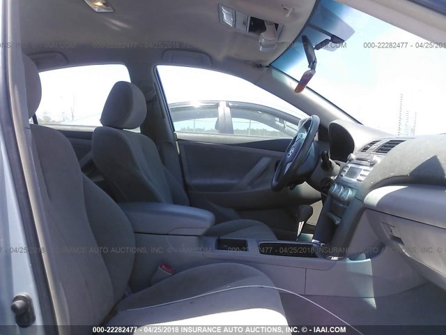 4T1BE46K18U777474 - 2008 TOYOTA CAMRY CE/LE/XLE/SE Light Blue photo 5