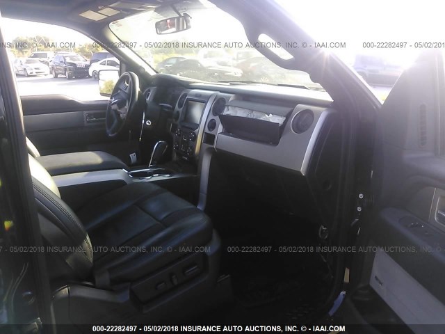 1FTFW1R63DFD70500 - 2013 FORD F150 SVT RAPTOR BLACK photo 5