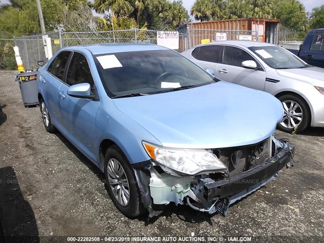 4T1BF1FKXCU529048 - 2012 TOYOTA CAMRY SE/LE/XLE BLUE photo 1