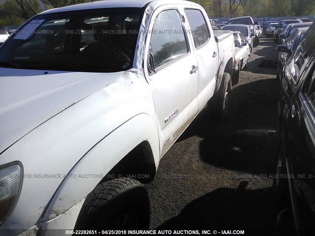 5TELU42NX5Z055192 - 2005 TOYOTA TACOMA DOUBLE CAB WHITE photo 6