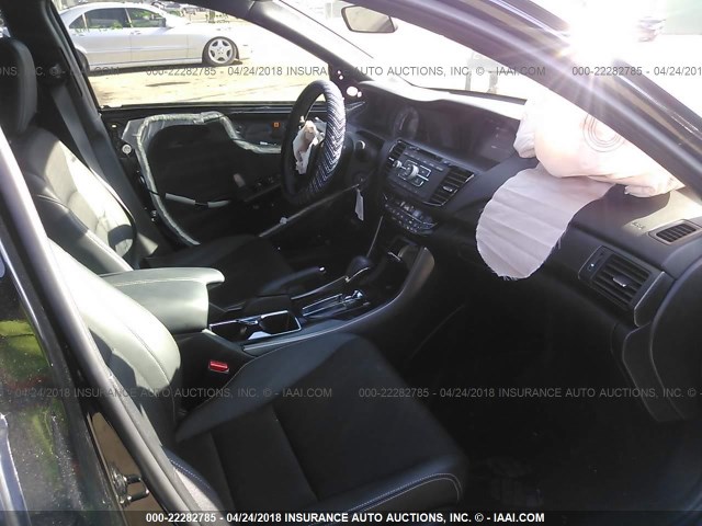1HGCR2F55HA259480 - 2017 HONDA ACCORD SPORT 黑色 照片 5