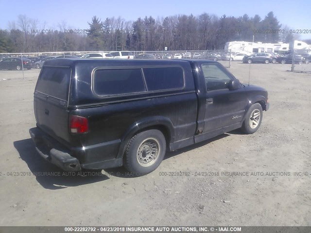 1GCCS1447X8169633 - 1999 CHEVROLET S TRUCK S10 BLACK photo 4