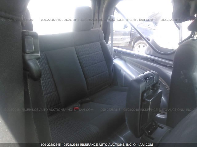 1J4AA2D15BL631113 - 2011 JEEP WRANGLER SPORT 银色 照片 8