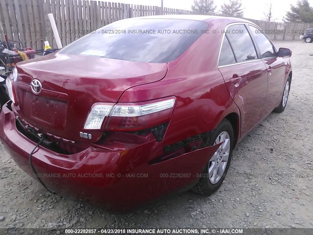 JTNBB46K873039166 - 2007 TOYOTA CAMRY NEW GENERAT HYBRID RED photo 4