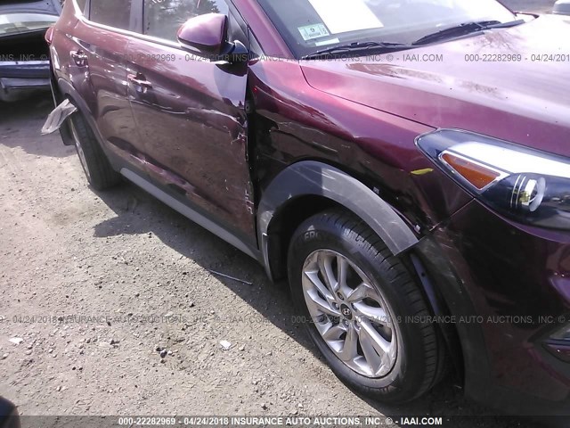 KM8J3CA22HU387308 - 2017 HYUNDAI TUCSON LIMITED/SPORT AND ECO/SE RED photo 6