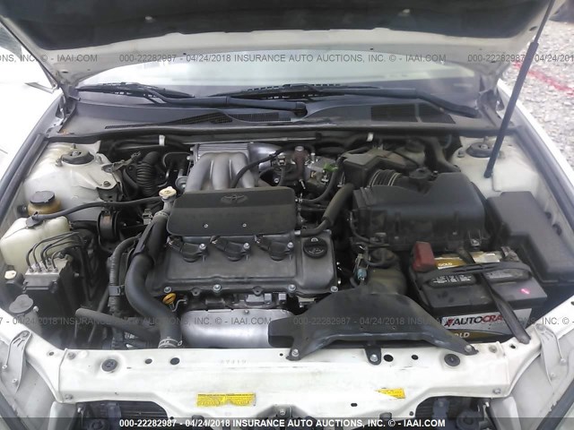 4T1BF30K22U030134 - 2002 TOYOTA CAMRY LE/XLE/SE 白色 照片 10