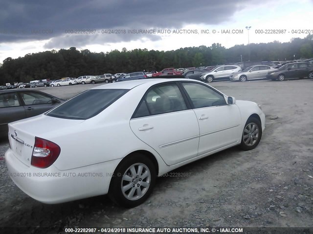 4T1BF30K22U030134 - 2002 TOYOTA CAMRY LE/XLE/SE 白色 照片 4