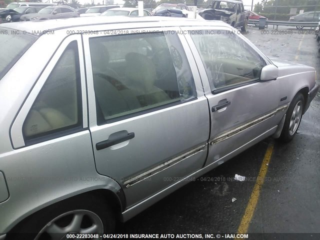 YV1LS554XV1394568 - 1997 VOLVO 850 SILVER photo 6