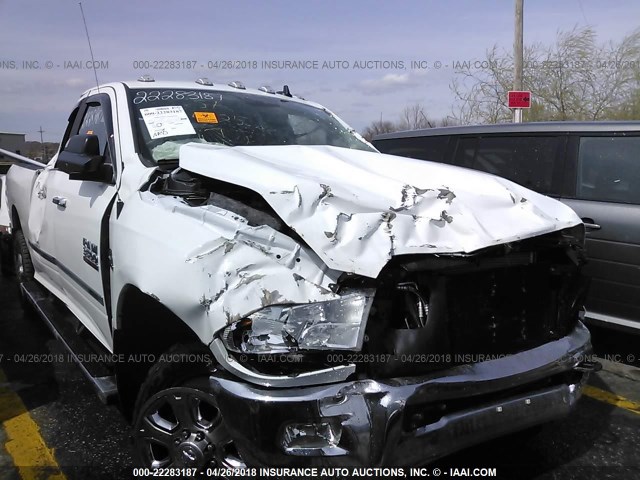3C63R3DL0HG546627 - 2017 RAM 3500 SLT WHITE photo 1