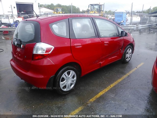 JHMGE8H25AS005851 - 2010 HONDA FIT RED photo 4