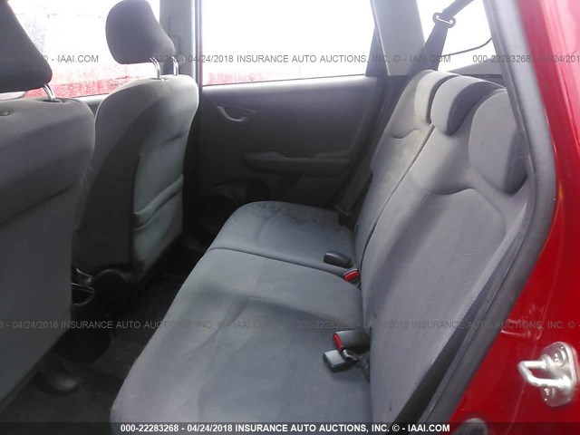 JHMGE8H25AS005851 - 2010 HONDA FIT RED photo 8