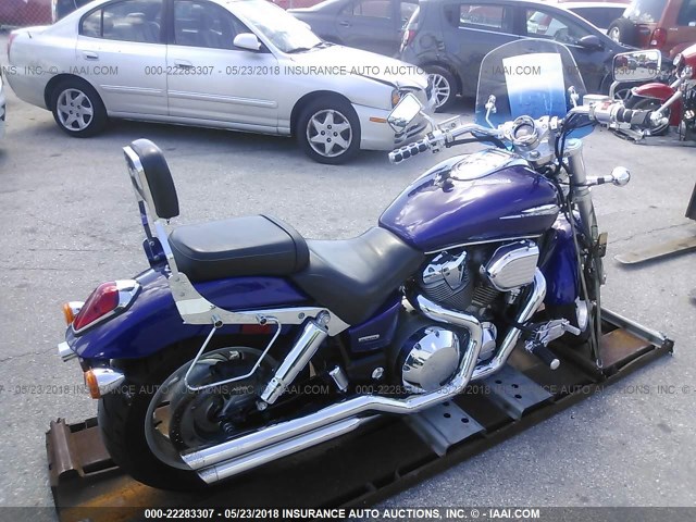 1HFSC46033A104257 - 2003 HONDA VTX1800 C PURPLE photo 4