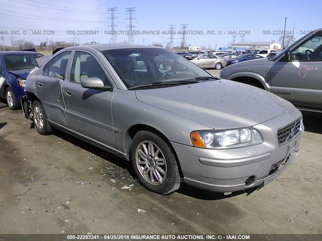 YV1RS640452475221 - 2005 VOLVO S60 Pewter photo 1