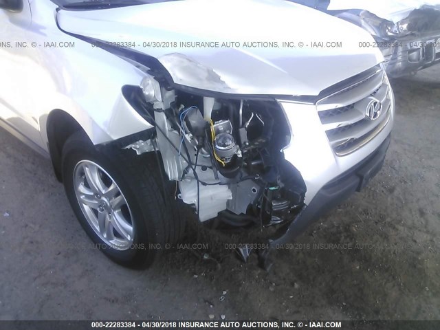 5XYZG3AB0CG140732 - 2012 HYUNDAI SANTA FE GLS SILVER photo 6