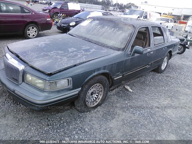 1LNLM81W7TY735790 - 1996 LINCOLN TOWN CAR EXECUTIVE GREEN photo 2