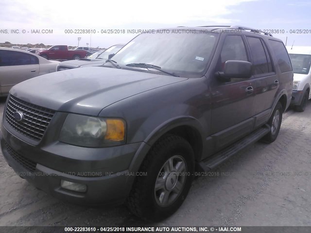 1FMPU19515LB05428 - 2005 FORD EXPEDITION LIMITED GRAY photo 2