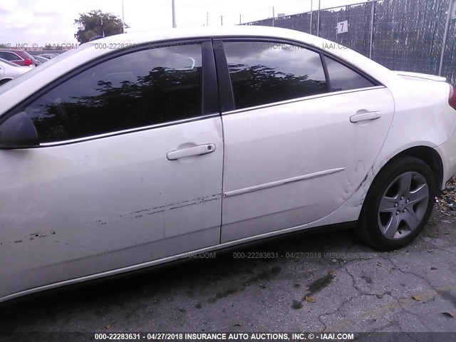 1G2ZG57B384144688 - 2008 PONTIAC G6 SE WHITE photo 6