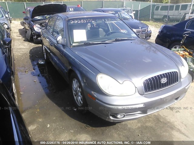 KMHWF35H04A931568 - 2004 HYUNDAI SONATA GLS/LX GRAY photo 1