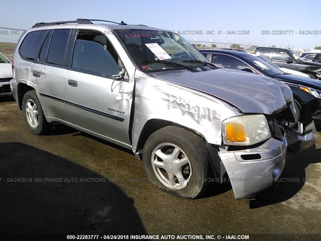 1GKDT13S562154278 - 2006 GMC ENVOY SILVER photo 1