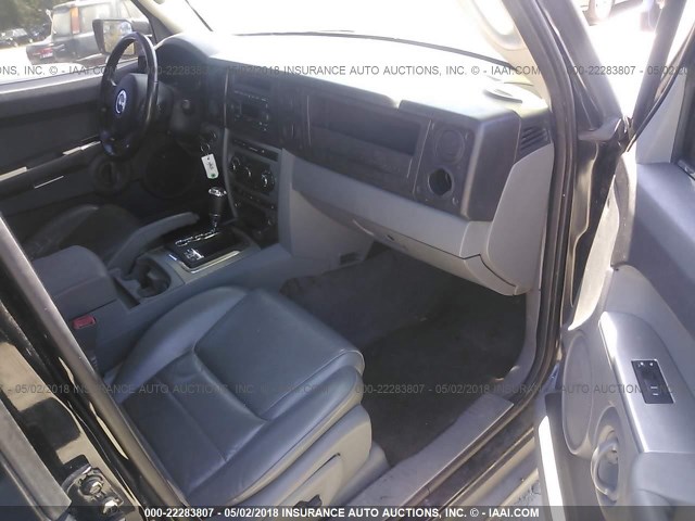1J8HG48P17C528414 - 2007 JEEP COMMANDER 黑色 照片 5