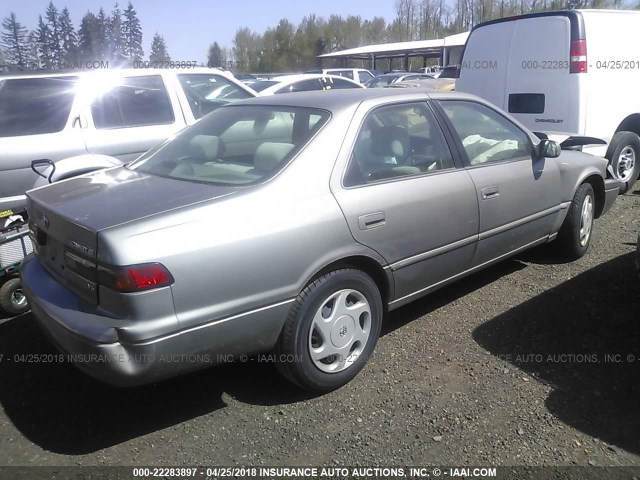 4T1BF22K5WU071791 - 1998 TOYOTA CAMRY CE/LE/XLE 金色 照片 4