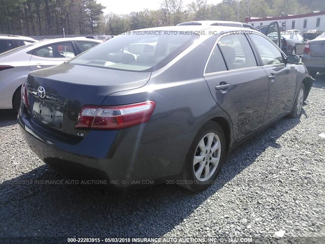 4T1BE46K29U355828 - 2009 TOYOTA CAMRY SE/LE/XLE 灰色 照片 4
