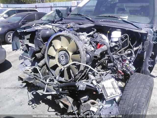 1GCHK23D06F181906 - 2006 CHEVROLET SILVERADO K2500 HEAVY DUTY BLUE photo 6