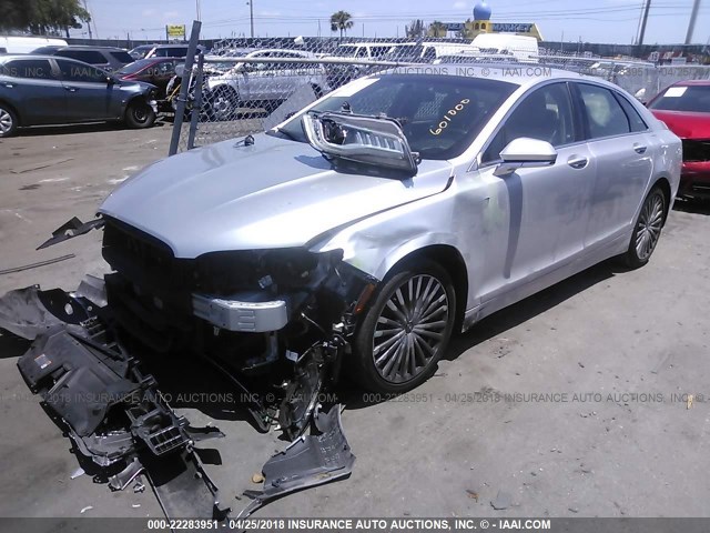 3LN6L5E95HR601000 - 2017 LINCOLN MKZ RESERVE SILVER photo 2