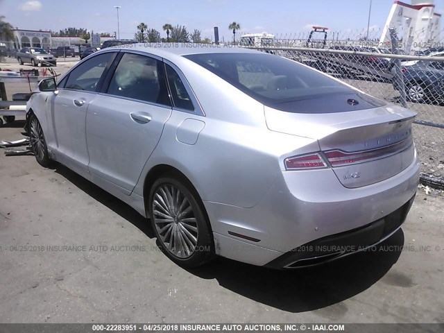 3LN6L5E95HR601000 - 2017 LINCOLN MKZ RESERVE ვერცხლისფერი ფოტო 3
