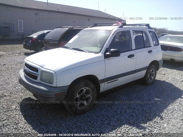 2CNBE13CXY6914907 - 2000 CHEVROLET TRACKER WHITE photo 2