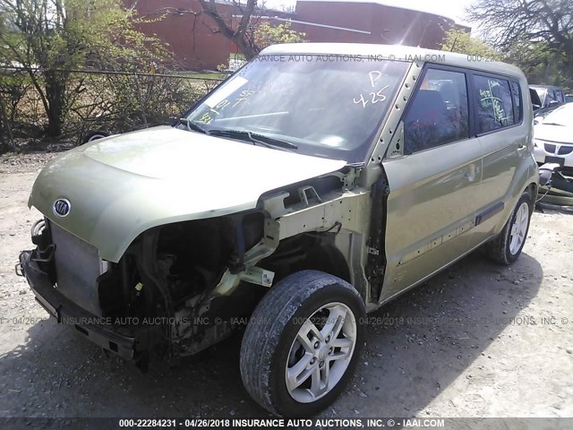 KNDJT2A27B7298113 - 2011 KIA SOUL +/!/SPORT GREEN photo 2