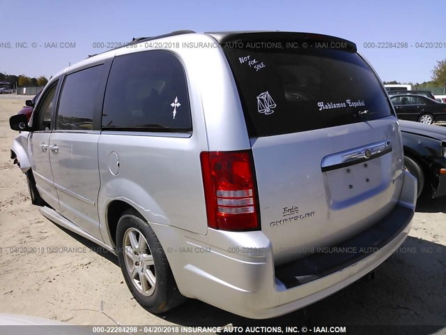 2A4RR5D16AR166330 - 2010 CHRYSLER TOWN & COUNTRY TOURING SILVER photo 3