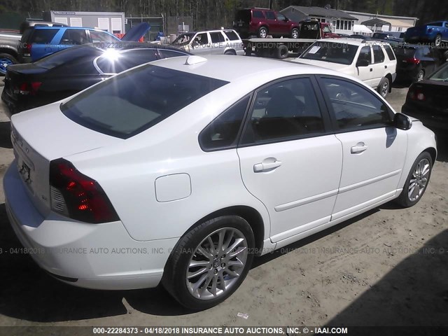 YV1MS382892464989 - 2009 VOLVO S40 2.4I WHITE photo 4