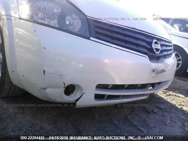 5N1BV28U48N121489 - 2008 NISSAN QUEST S/SE/SL WHITE photo 6