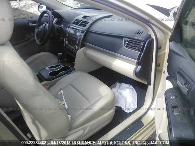 4T1BF1FK5CU506339 - 2012 TOYOTA CAMRY SE/LE/XLE GOLD photo 5
