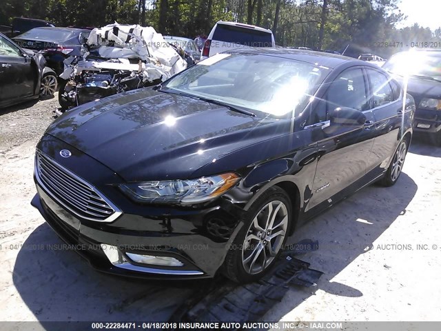 3FA6P0LU8HR295886 - 2017 FORD FUSION SE HYBRID BLACK photo 2