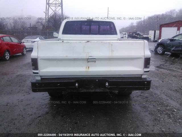 2GCCC14H6E1143640 - 1984 CHEVROLET C10 WHITE photo 8